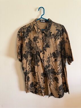 Brown Floral Short-Sleeve Button-Up Shirt